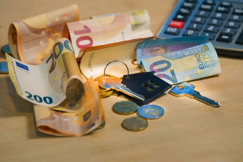 Why Japan Still Runs on Paper Money — And What That Says About Everything